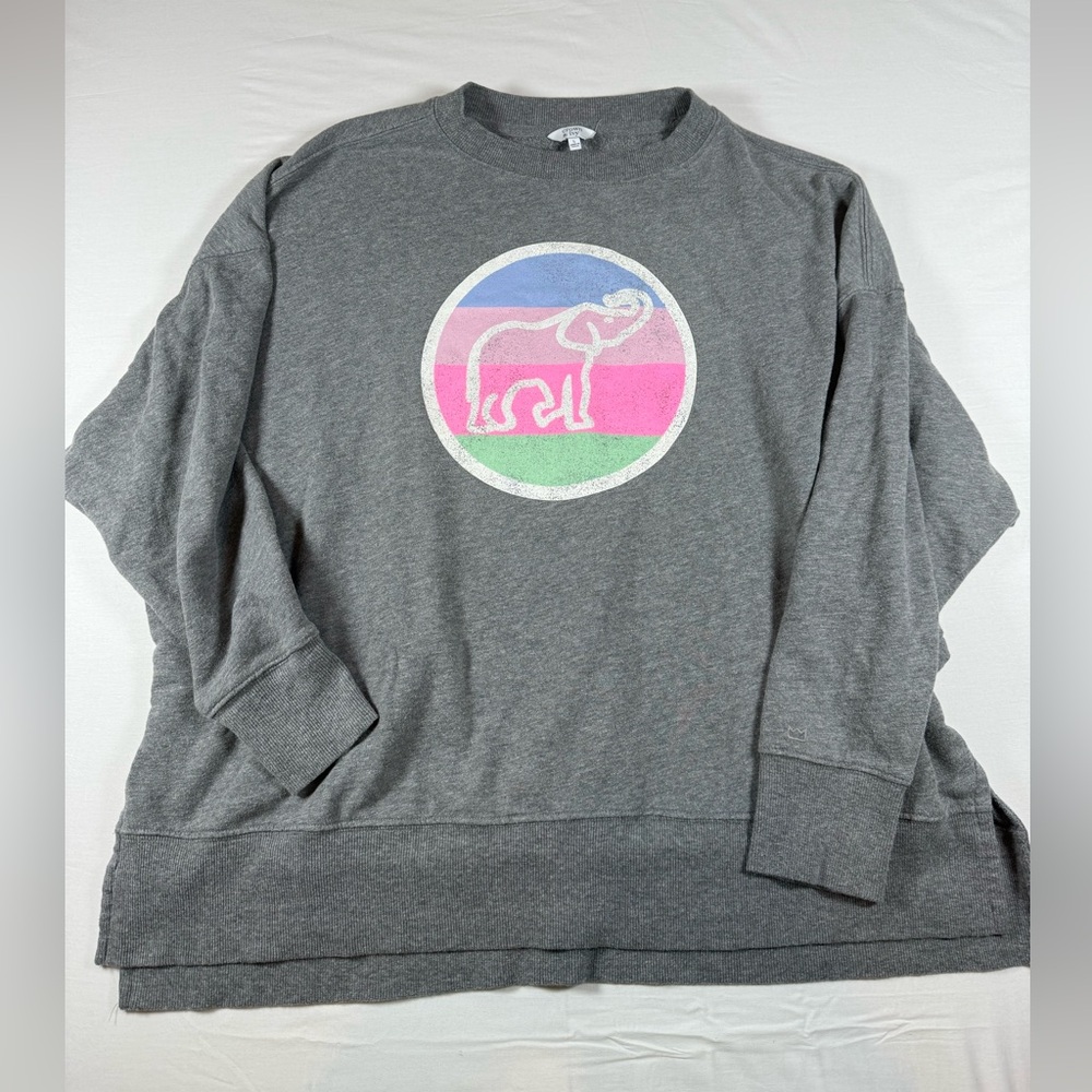 Crown & Ivy Gray Knit‎ sweatshirt
